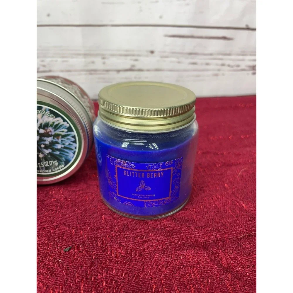 Sparkling Cinnamon, Glitter Berry, Frosted Spruce Lot of 3‎ Candles Gift Giving
